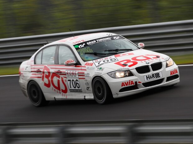 Titel-Bild zur News: BMW 325i, Sorg Rennsport
