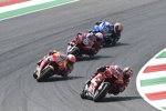 Danilo Petrucci vor Marc Marquez 