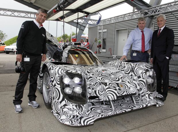 Fritz Enzinger, Wolfgang Hatz, Matthias Müller, Roll-out Porsche 919 Hybrid Fritz Enzinger, Wolfgang Hatz, Matthias Müller, Roll-out Porsche 919 Hybrid