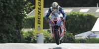 Bild zum Inhalt: Isle of Man TT 2019: Peter Hickman gewinnt Superbike-Abbruchrennen