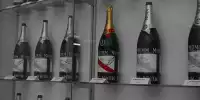 Bild zum Inhalt: Alfa Romeo lüftet Geheimnis um Kubicas ungeöffnete Champagner-Flasche