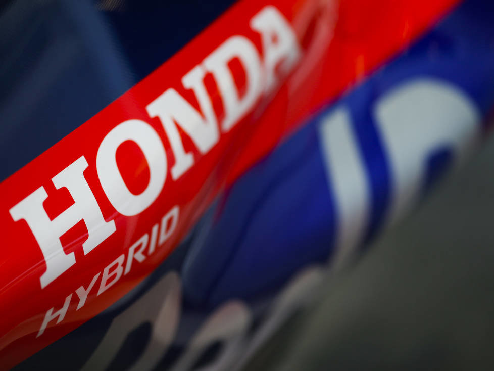 Honda-Schriftzug auf dem Toro Rosso