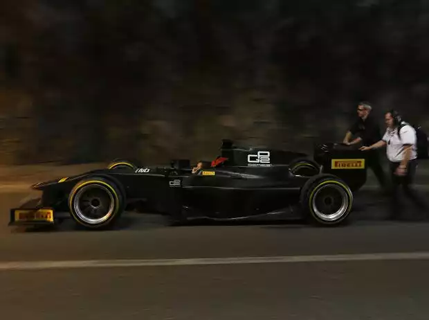 Niederquerschnittsreifen von Pirelli Titel-Bild zur News: Niederquerschnittsreifen von Pirelli