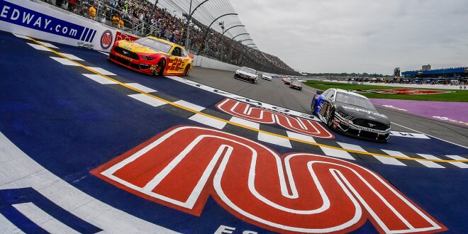 Nascar Michigan Rennen Auf Montag Verschoben