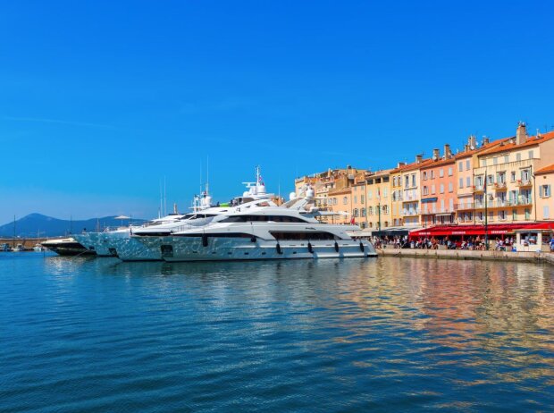 Titel-Bild zur News: Hafen von Saint-Tropez in Frankreich