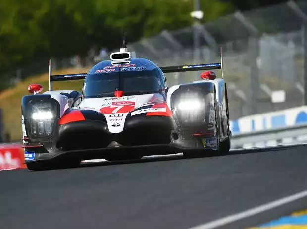 Titel-Bild zur News: Mike Conway, Kamui Kobayashi