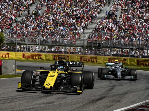 Daniel Ricciardo, Valtteri Bottas Daniel Ricciardo, Valtteri Bottas