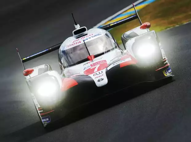 Titel-Bild zur News: Mike Conway, Kamui Kobayashi