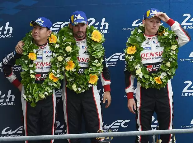 Jose-Maria Lopez, Kamui Kobayashi, Mike Conway Titel-Bild zur News: Jose-Maria Lopez, Kamui Kobayashi, Mike Conway