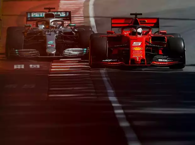Sebastian Vettel, Lewis Hamilton Titel-Bild zur News: Sebastian Vettel, Lewis Hamilton