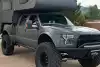 Bild zum Inhalt: Der Jurassic MegaRaptor Overlander muss der coolste Offroad-Camper sein