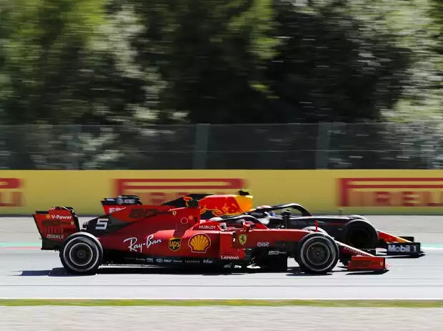 Charles Leclerc, Max Verstappen Titel-Bild zur News: Charles Leclerc, Max Verstappen