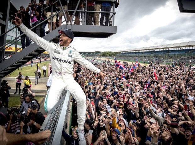 Lewis Hamilton Lewis Hamilton