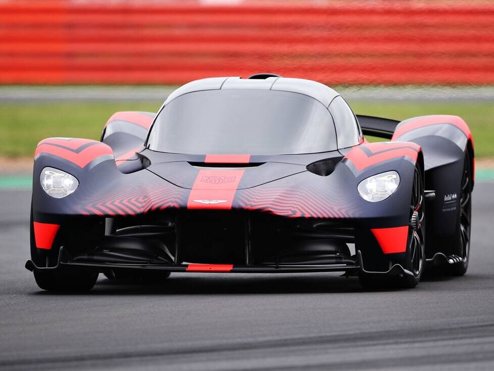 Aston Martin Valkyrie beim Debüt in Silverstone