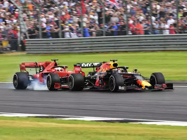 Sebastian Vettel, Max Verstappen Titel-Bild zur News: Sebastian Vettel, Max Verstappen