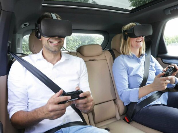 Titel-Bild zur News: Porsche und Holoride präsentieren VR-Unterhaltungssystem