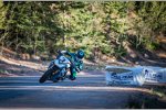 Lucy Glöckner auf der BMW S1000R von Wunderlich