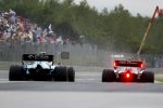 Antonio Giovinazzi (Alfa Romeo) und Robert Kubica (Williams) 