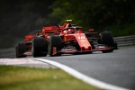 Charles Leclerc (Ferrari) und Sebastian Vettel (Ferrari) 