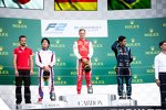 Mick Schumacher (Prema), Nobuharu Matsushita (Carlin) und Sergio Sette Camara (DAMS) 