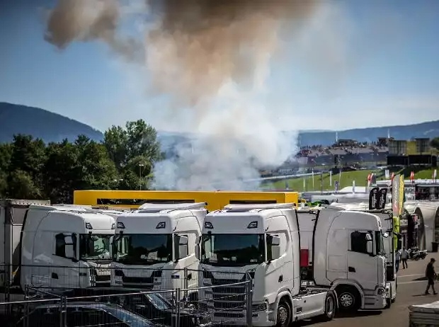 MotoE Feuer Titel-Bild zur News: MotoE Feuer