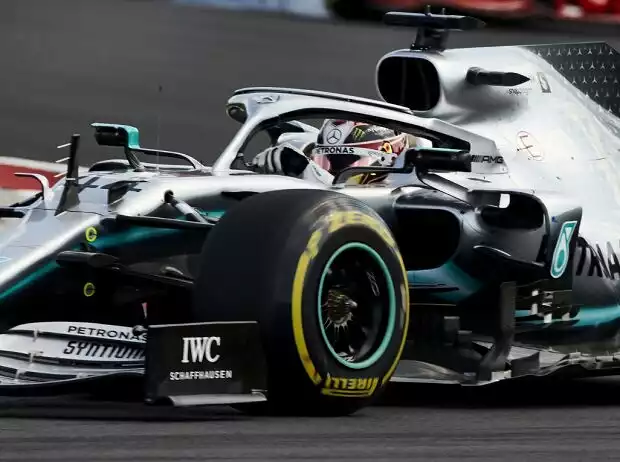 Lewis Hamilton, Charles Leclerc Titel-Bild zur News: Lewis Hamilton, Charles Leclerc