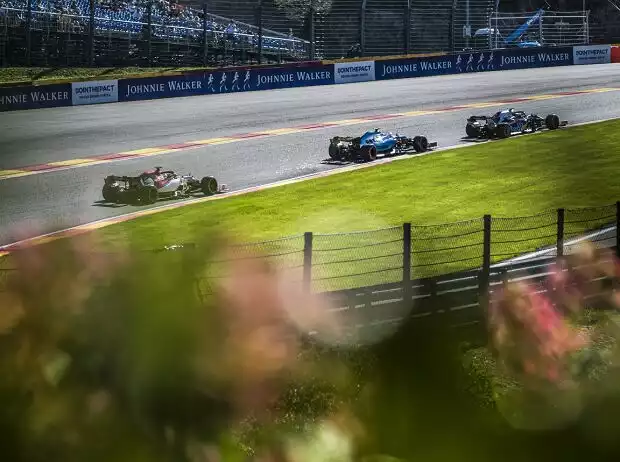 Pierre Gasly, Robert Kubica, Kimi Räikkönen Titel-Bild zur News: Pierre Gasly, Robert Kubica, Kimi Räikkönen