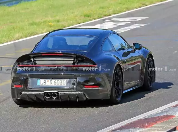 Porsche 911 GT3 Touring (992) Erlkönig Titel-Bild zur News: Porsche 911 GT3 Touring (992) Erlkönig