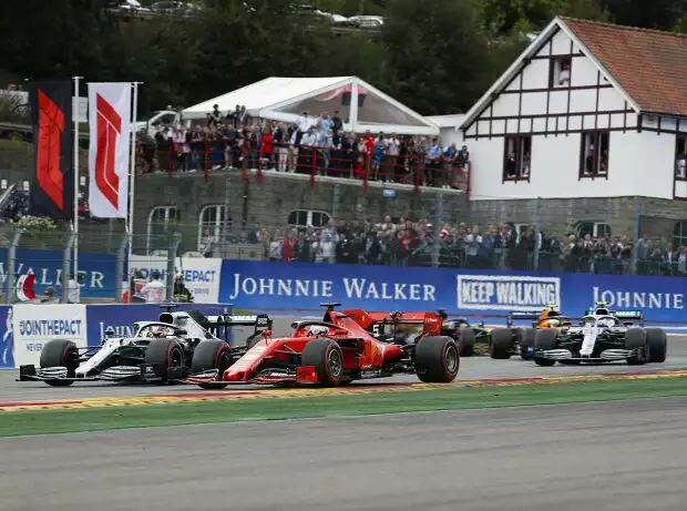 Sebastian Vettel, Lewis Hamilton, Valtteri Bottas Titel-Bild zur News: Sebastian Vettel, Lewis Hamilton, Valtteri Bottas