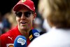 Sebastian Vettel ganz umweltbewusst: Mit dem Zug nach Monza!