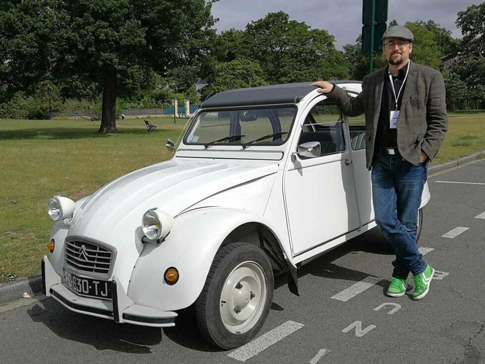 Zeitreise: Unterwegs im Citroën 2CV
