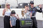 Kevin Harvick (Stewart-Haas) mit Ehefrau DeLana, Sohn Keelan und Tochter Piper