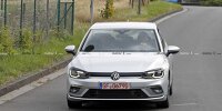 VW Golf GTE spy photo
