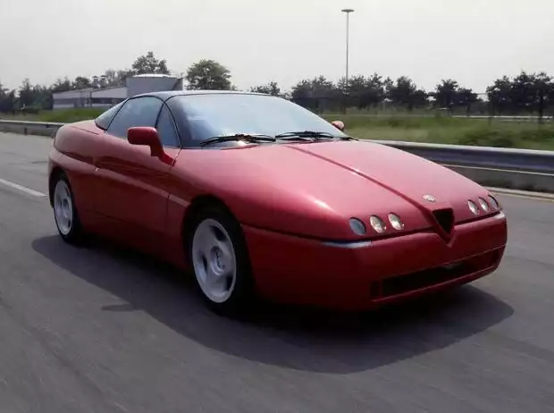 Alfa Romeo 164 Protèo (1991) Titel-Bild zur News: Alfa Romeo 164 Protèo (1991)