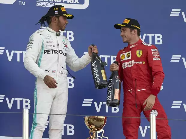 Lewis Hamilton, Charles Leclerc Titel-Bild zur News: Lewis Hamilton, Charles Leclerc