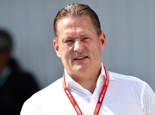 "Verlorenes Jahr": Jos Verstappen nimmt Red Bull in die ...