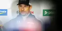 Bild zum Inhalt: Jenson Button auf P9: Van der Linde "dreckigster Fahrer aller Zeiten!"