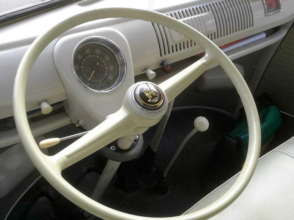 Cockpit des VW Bulli T1 1962