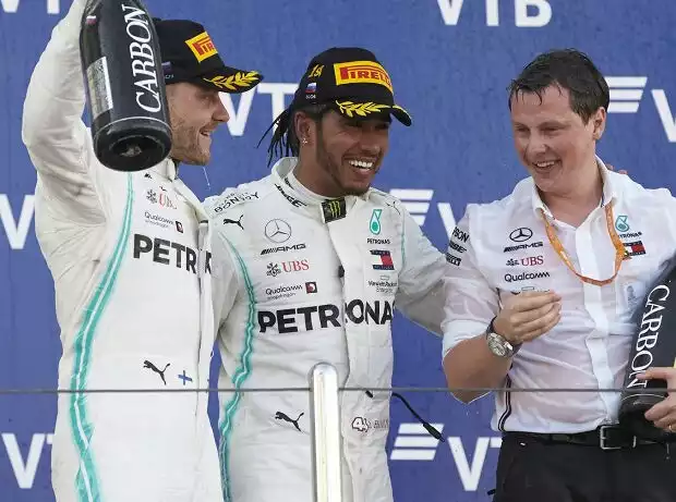 Titel-Bild zur News: Valtteri Bottas, Lewis Hamilton