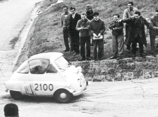 Iso lsetta bei der Mille Miglia 1954