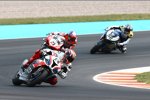 Tom Sykes führt die Verfolgergruppe an
