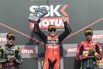 Alvaro Bautista jubelt den Sieg in Lauf 1