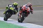 Danilo Petrucci vor Valentino Rossi 