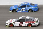 Brad Keselowski (Penske) und Kyle Larson (Ganassi) 