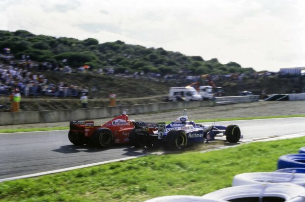 Michael Schumacher Jacques Villeneuve Ferrari Scuderia Ferrari F1Williams ROKiT Williams Racing F1 ~Michael Schumacher und Jacques Villeneuve ~ Michael Schumacher Jacques Villeneuve Ferrari Scuderia Ferrari F1Williams ROKiT Williams Racing F1 ~Michael Schumacher und Jacques Villeneuve ~
