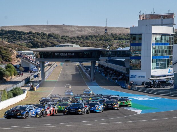 Start zum Lamborghini-Weltfinale 2019 in Jerez