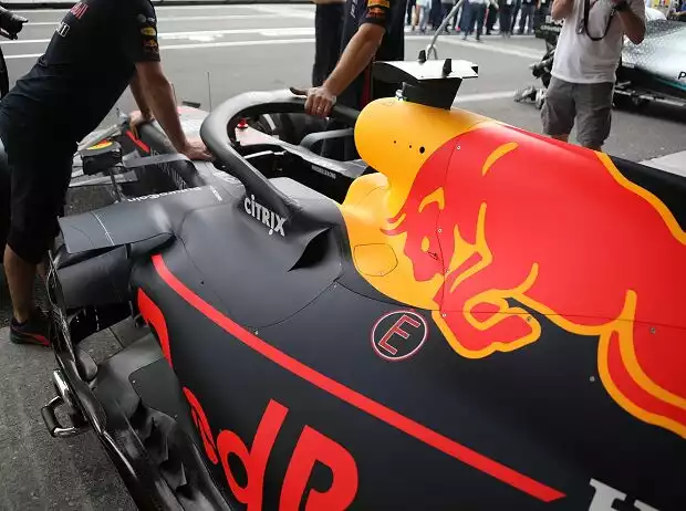 Red Bull RB15, Kühlung, Seitenkasten, Motorabdeckung Titel-Bild zur News: Red Bull RB15, Kühlung, Seitenkasten, Motorabdeckung