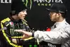 Bild zum Inhalt: Fix: Rossi im Formel-1-Mercedes, Hamilton auf der MotoGP-Yamaha!