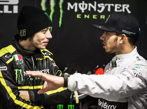 Valentino Rossi, Lewis Hamilton Titel-Bild zur News: Valentino Rossi, Lewis Hamilton