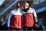 Kimi Räikkönen (Alfa Romeo) und Beat Zehnder 